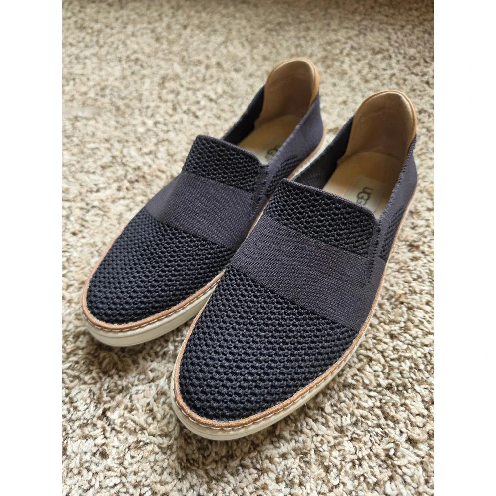 UGG Sammy Black Knit Slip On Sneakers 1016756 Women Size 9